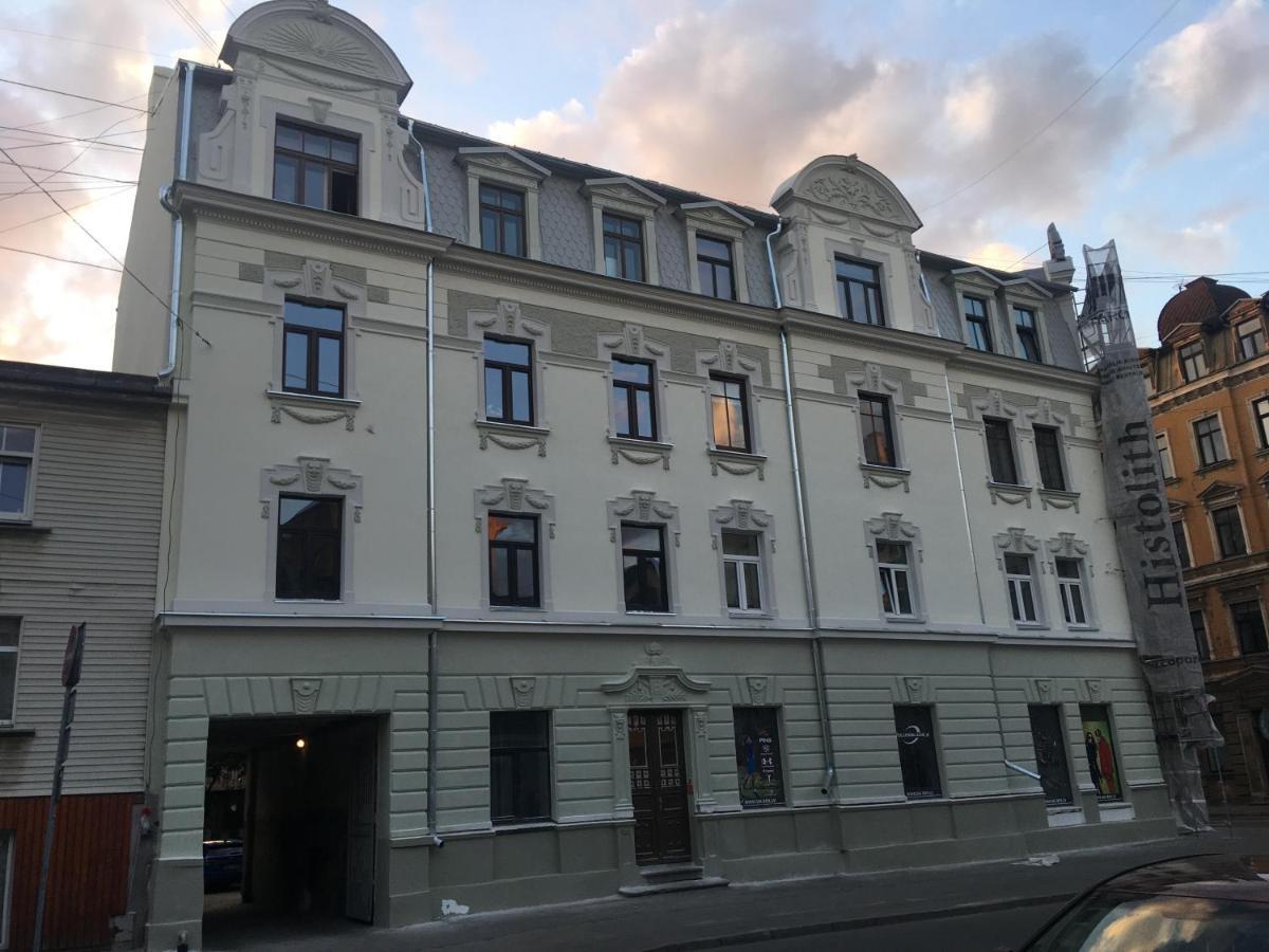 Sunrise Apartment In The Quiet Centre Ryga Zewnętrze zdjęcie