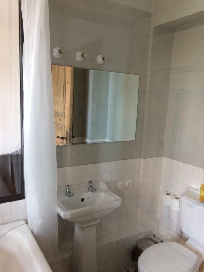 Sunrise Apartment In The Quiet Centre Ryga Zewnętrze zdjęcie